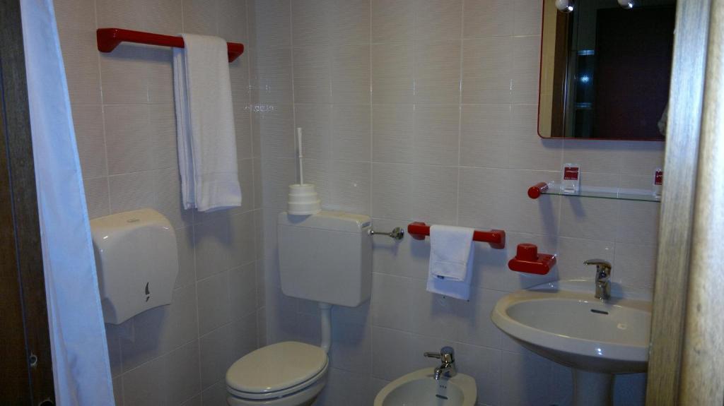 Albergo Casa Dell'Ospite Brescia Habitación foto
