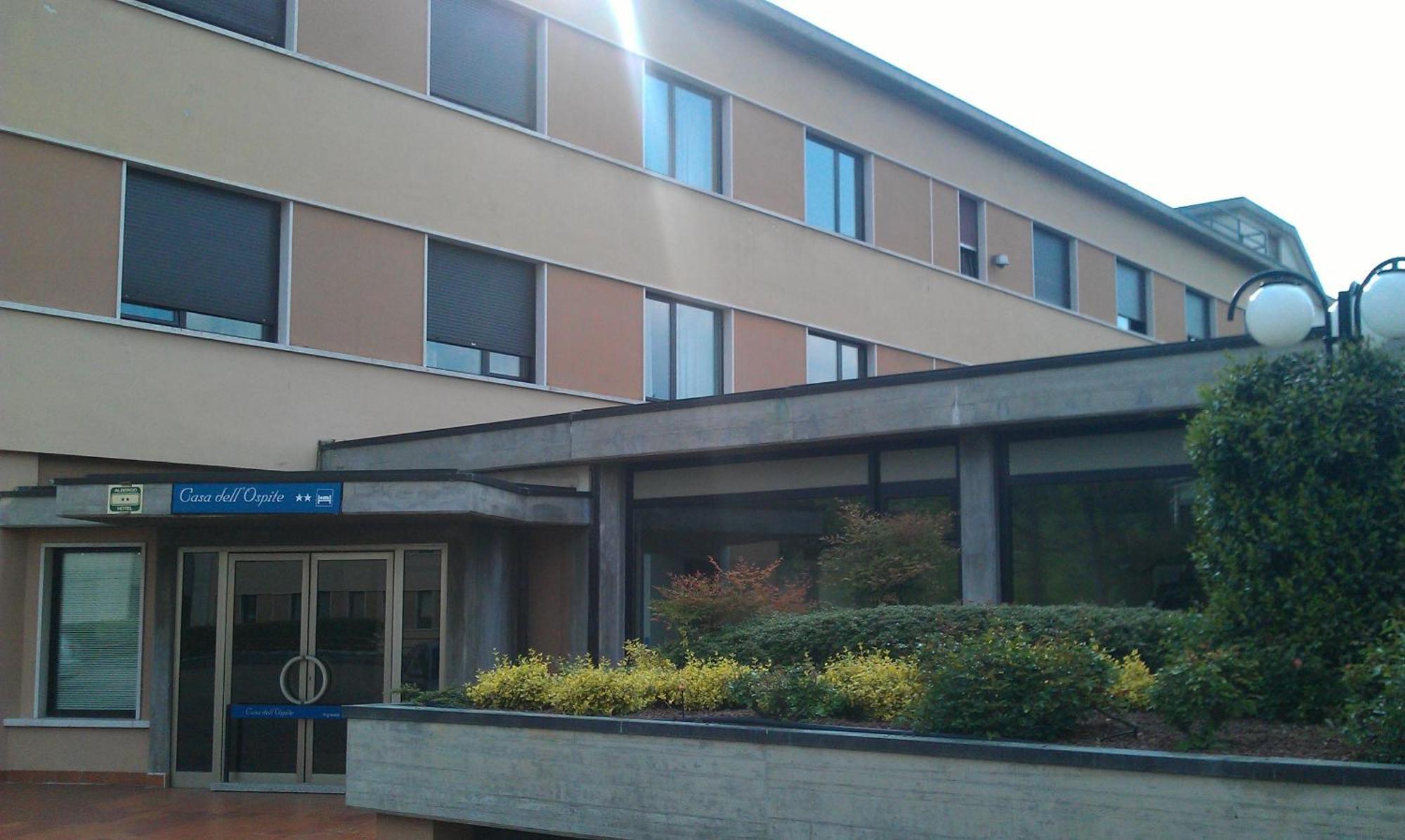 Albergo Casa Dell'Ospite Brescia Exterior foto